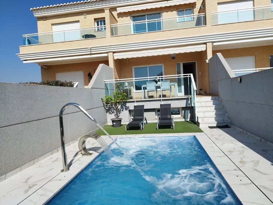 Villa De Lujo Frente Al Mar Barrio-Mar Екстериор снимка